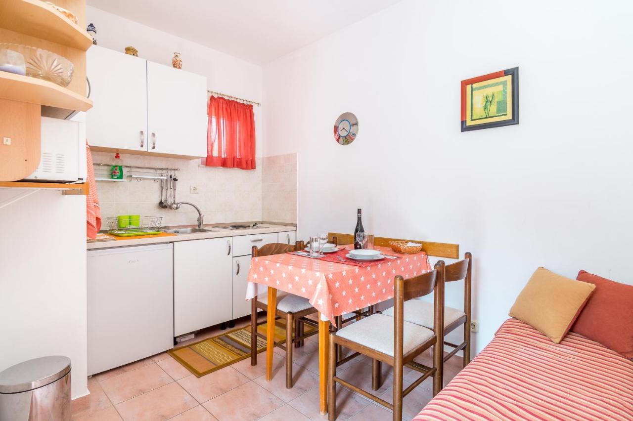 טרוגיר Cheap Apartment Tanja מראה חיצוני תמונה